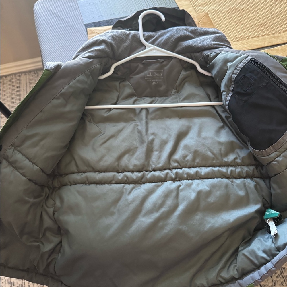 L.L. Bean Kids Green and Gray Puffer Jacket - Picture 5 of 11